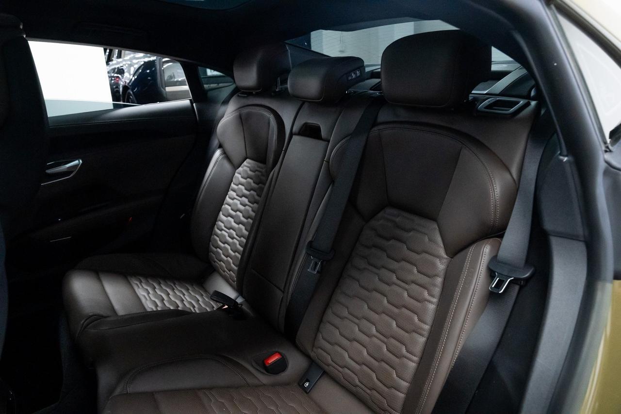 2023 Audi e-tron GT Premium Plus 1 Owner Performance Package Massage Seats Portland OR