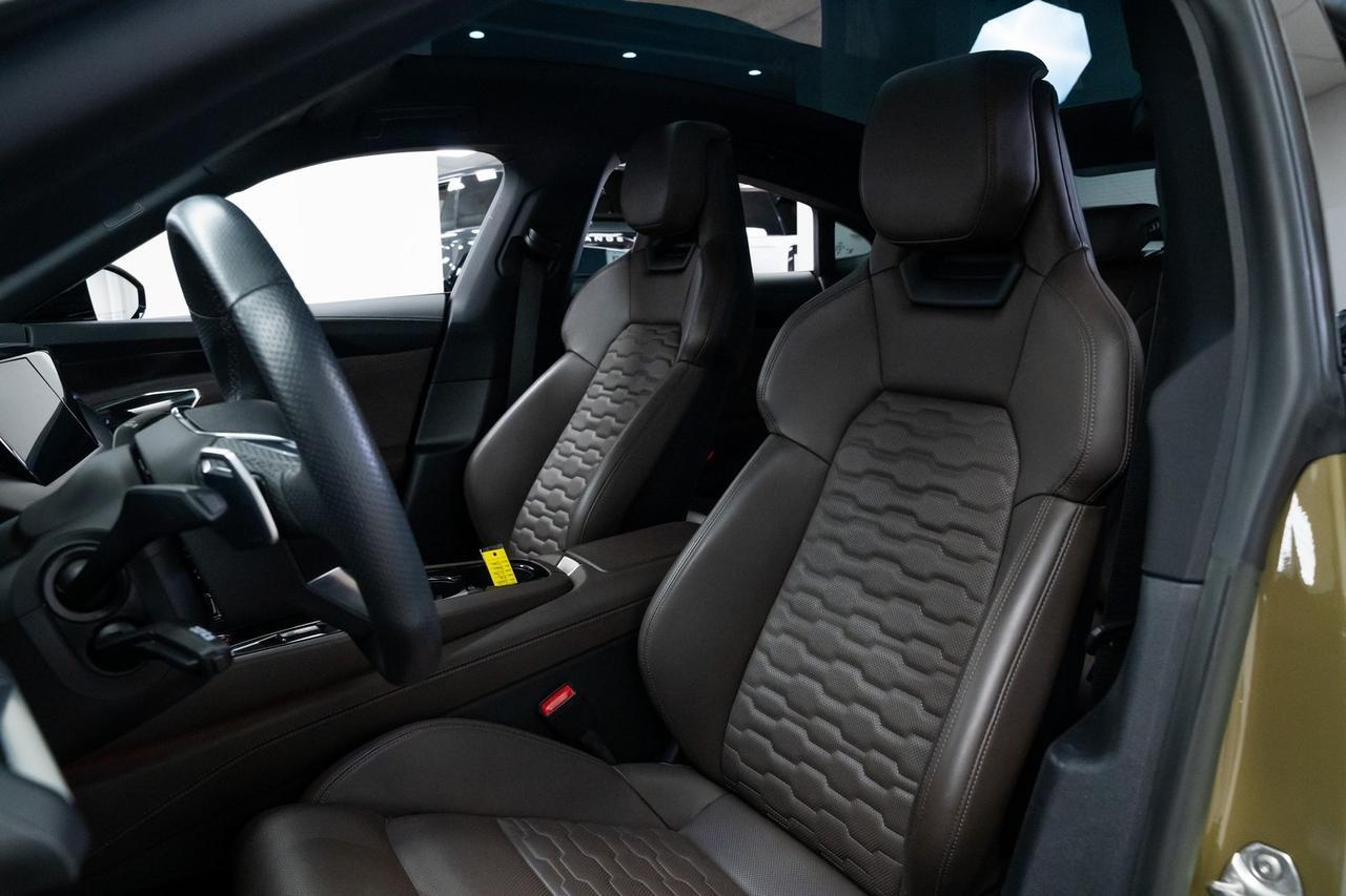 2023 Audi e-tron GT Premium Plus 1 Owner Performance Package Massage Seats Portland OR