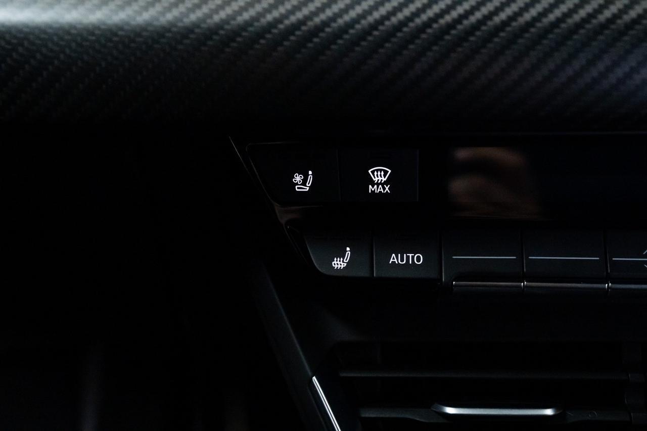 2023 Audi e-tron GT Premium Plus 1 Owner Performance Package Massage Seats Portland OR