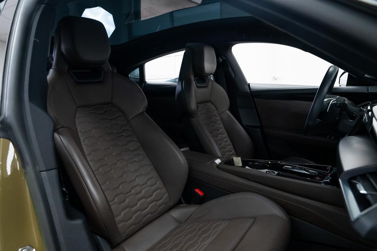 2023 Audi e-tron GT Premium Plus 1 Owner Performance Package Massage Seats Portland OR