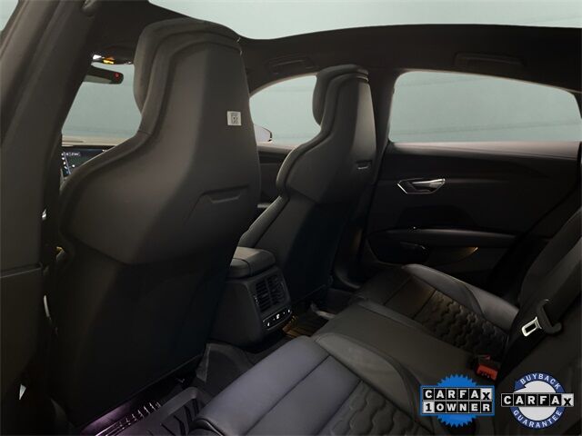 2023 Audi e-tron GT Premium Plus photo 21