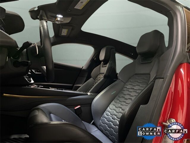 2023 Audi e-tron GT Premium Plus photo 28