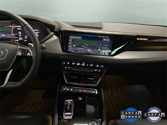 2023 Audi e-tron GT Premium Plus photo 16