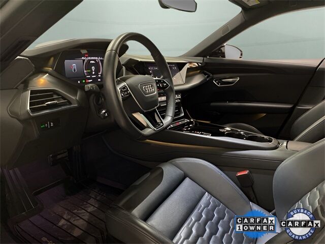 2023 Audi e-tron GT Premium Plus photo 19
