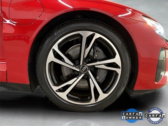 2023 Audi e-tron GT Premium Plus photo 33
