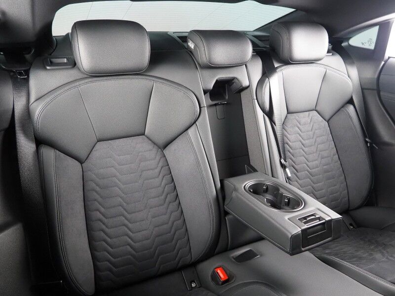 2023 Audi e-tron GT Premium Plus Quattro *EXECUTIVE PKG, NAVIGATION, VIRTUAL COCKPIT, ADAPTIVE CRUISE, SAFETY ALERTS, BACKUP-CAMERA, PANORAMA GLASS ROOF, HEATED SEATS, BANG & OLUFSEN, WIRELESS CHARGING, ANDROID & APPLE Round Rock TX