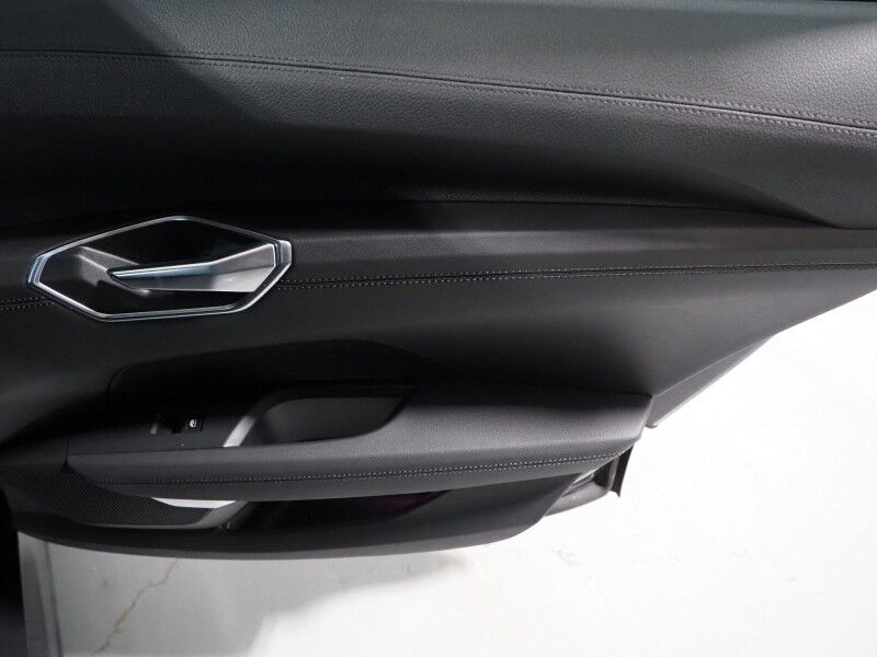 2023 Audi e-tron GT Premium Plus Quattro *EXECUTIVE PKG, NAVIGATION, VIRTUAL COCKPIT, ADAPTIVE CRUISE, SAFETY ALERTS, BACKUP-CAMERA, PANORAMA GLASS ROOF, HEATED SEATS, BANG & OLUFSEN, WIRELESS CHARGING, ANDROID & APPLE Round Rock TX