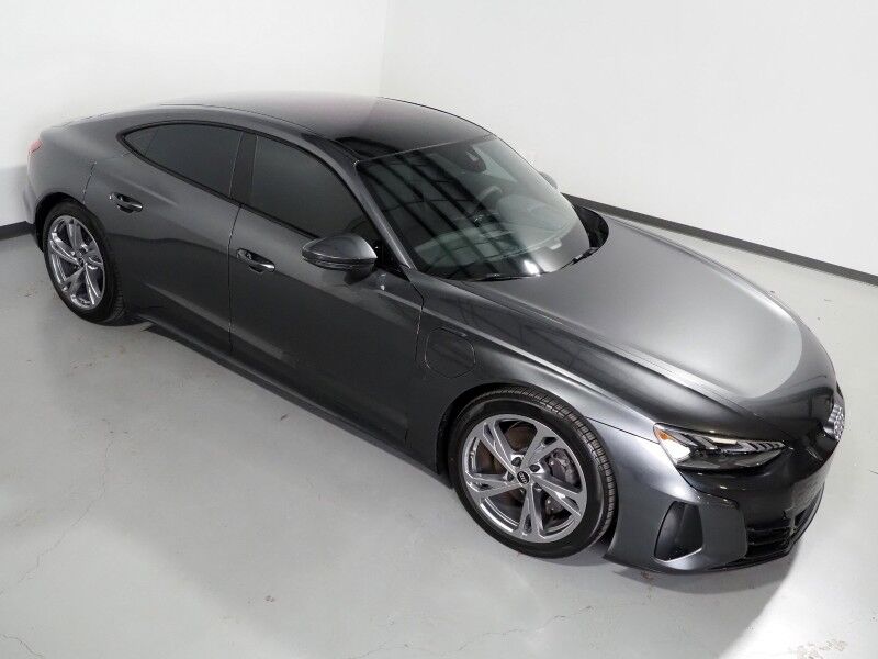 2023 Audi e-tron GT Premium Plus Quattro *EXECUTIVE PKG, NAVIGATION, VIRTUAL COCKPIT, ADAPTIVE CRUISE, SAFETY ALERTS, BACKUP-CAMERA, PANORAMA GLASS ROOF, HEATED SEATS, BANG & OLUFSEN, WIRELESS CHARGING, ANDROID & APPLE Round Rock TX