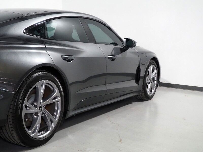 2023 Audi e-tron GT Premium Plus Quattro *EXECUTIVE PKG, NAVIGATION, VIRTUAL COCKPIT, ADAPTIVE CRUISE, SAFETY ALERTS, BACKUP-CAMERA, PANORAMA GLASS ROOF, HEATED SEATS, BANG & OLUFSEN, WIRELESS CHARGING, ANDROID & APPLE Round Rock TX