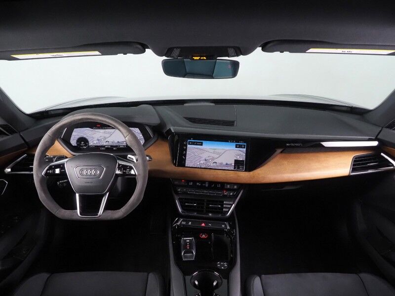 2023 Audi e-tron GT Premium Plus Quattro *EXECUTIVE PKG, NAVIGATION, VIRTUAL COCKPIT, ADAPTIVE CRUISE, SAFETY ALERTS, BACKUP-CAMERA, PANORAMA GLASS ROOF, HEATED SEATS, BANG & OLUFSEN, WIRELESS CHARGING, ANDROID & APPLE