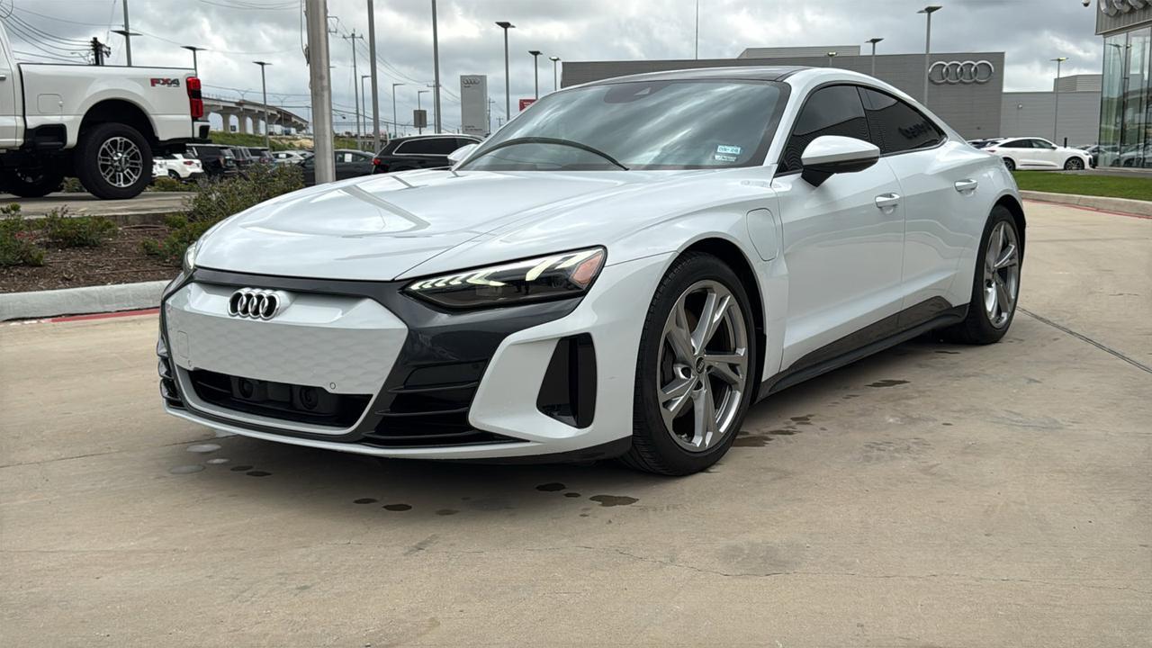 2023 Audi e-tron GT Premium Plus
