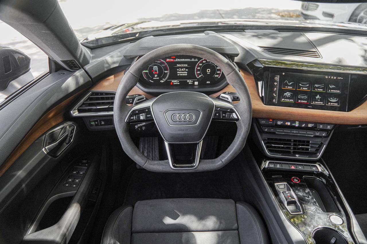 2023 Audi e-tron GT Premium Plus  Selma TX