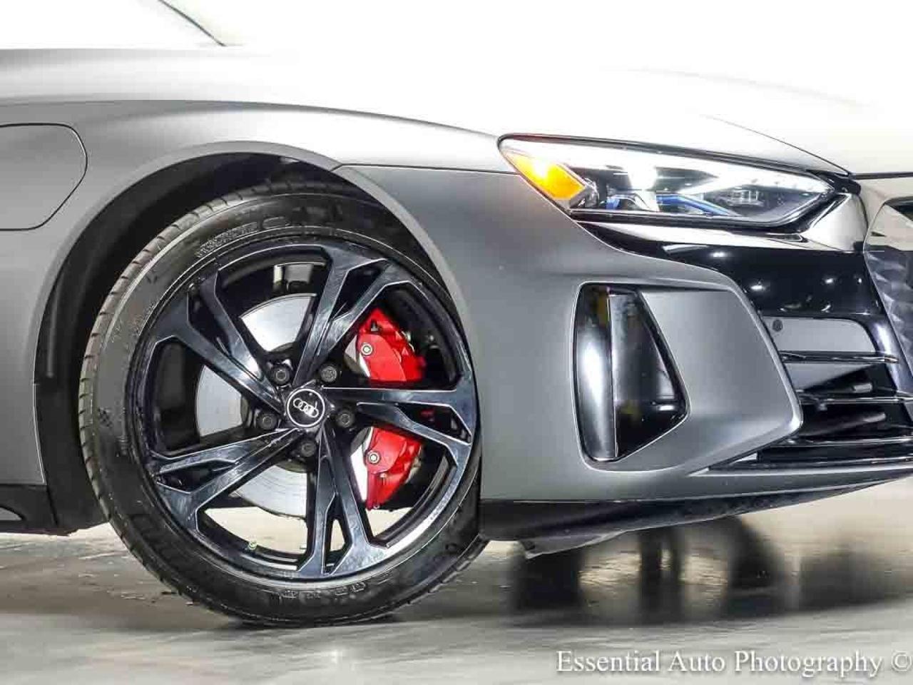 2023 Audi e-tron GT Premium Plus