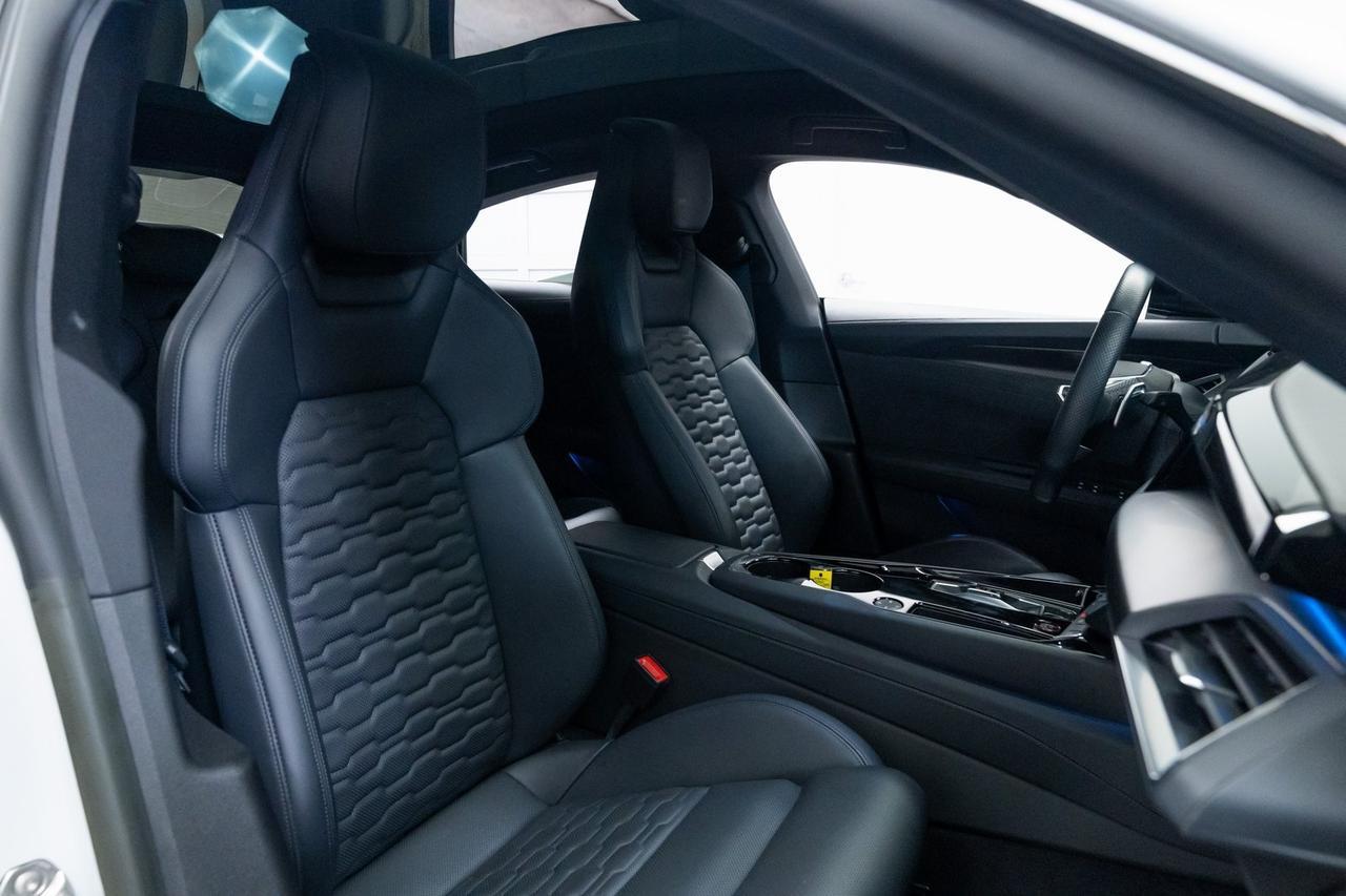 2023 Audi e-tron GT Premium Plus quattro Performance Package Vented Massage Seats Portland OR
