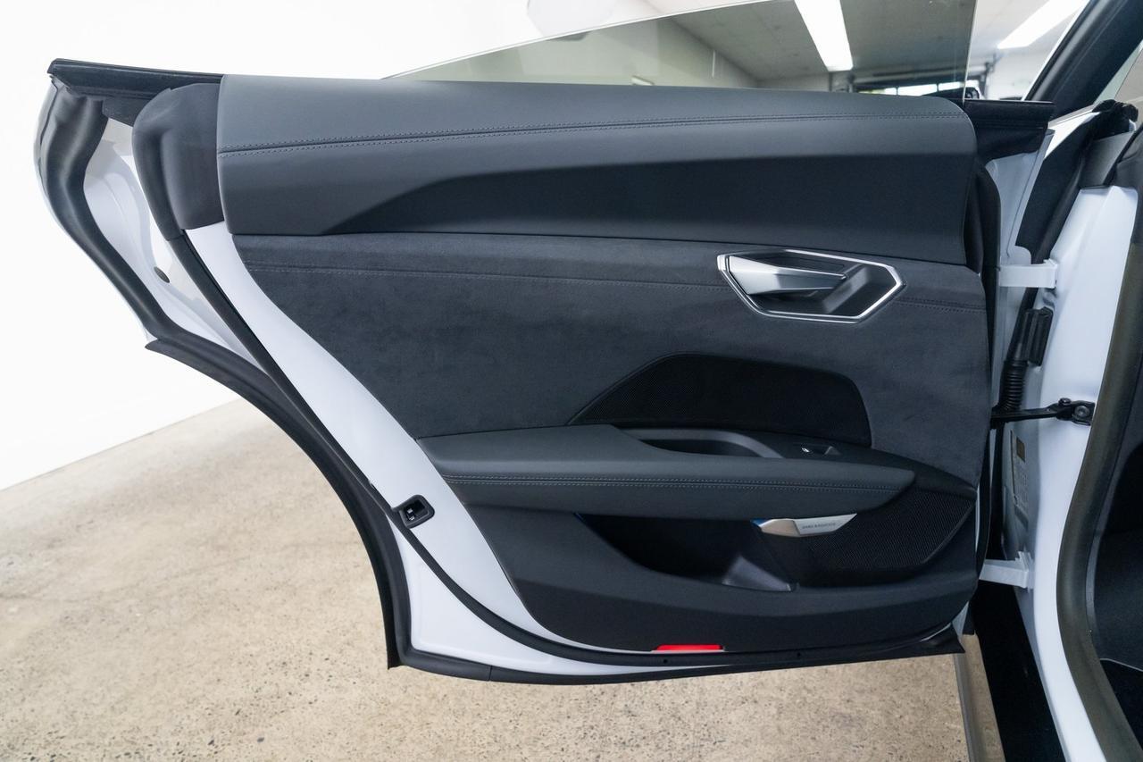 2023 Audi e-tron GT Premium Plus quattro Performance Package Vented Massage Seats Portland OR