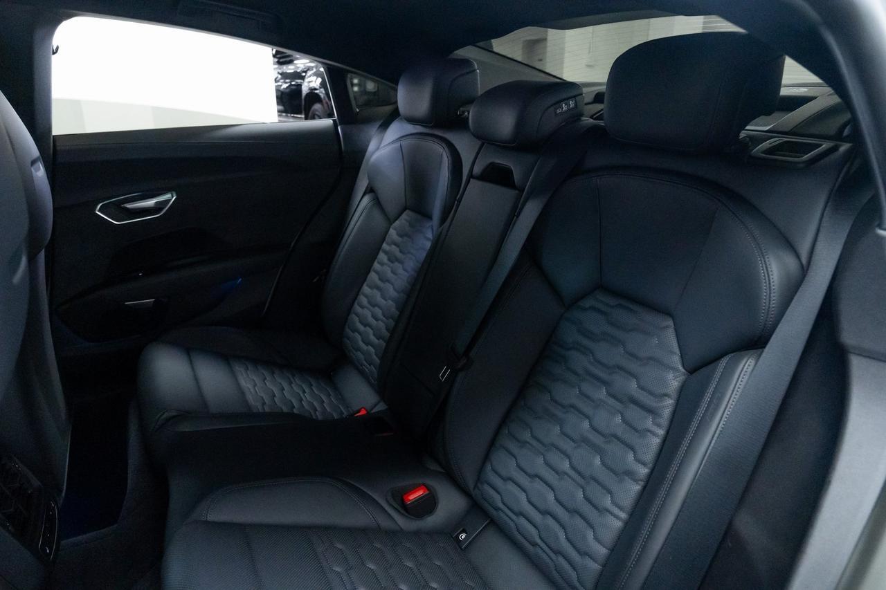 2023 Audi e-tron GT Premium Plus quattro Performance Package Vented Massage Seats Portland OR