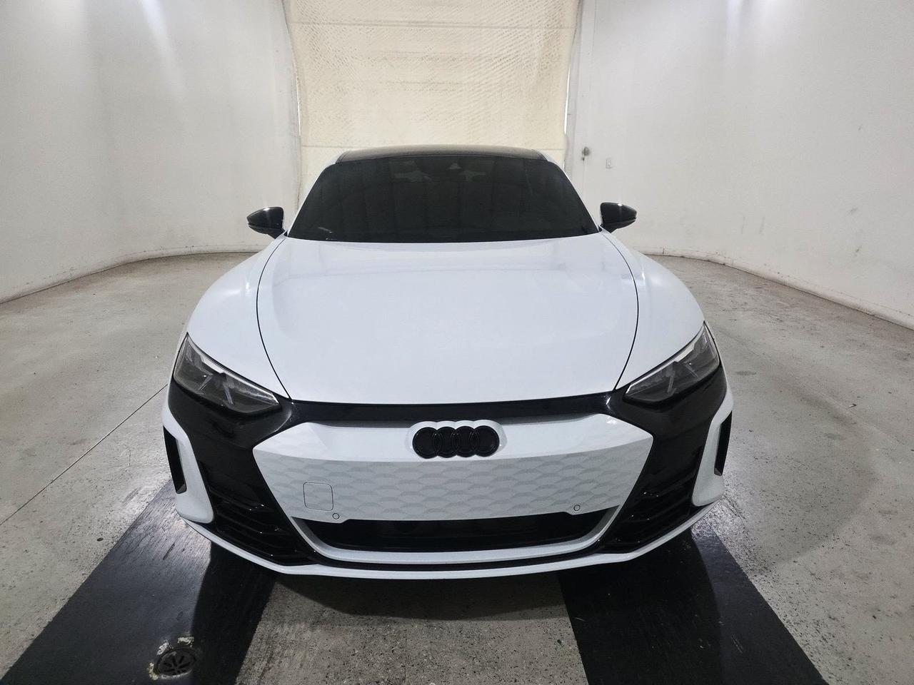 2023 Audi e-tron GT Premium Plus quattro Performance Package Ventilated Massage Sea Portland OR