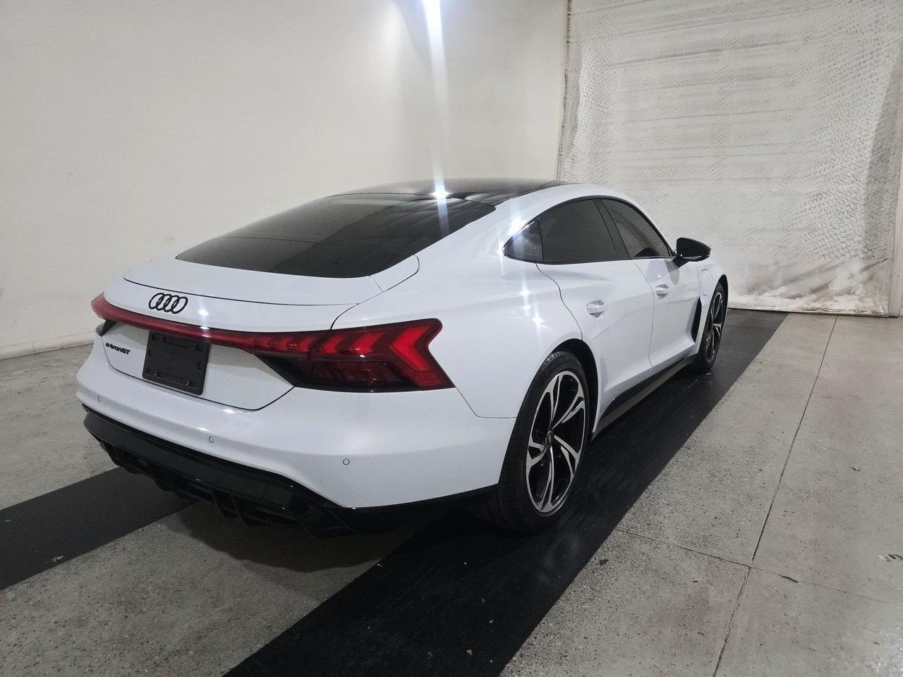 2023 Audi e-tron GT Premium Plus quattro Performance Package Ventilated Massage Sea Portland OR