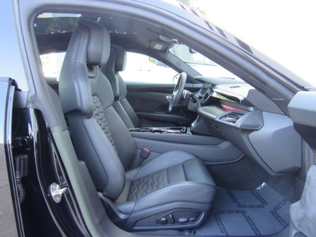 2023 Audi e-tron GT Premium Plus quattro Plano TX
