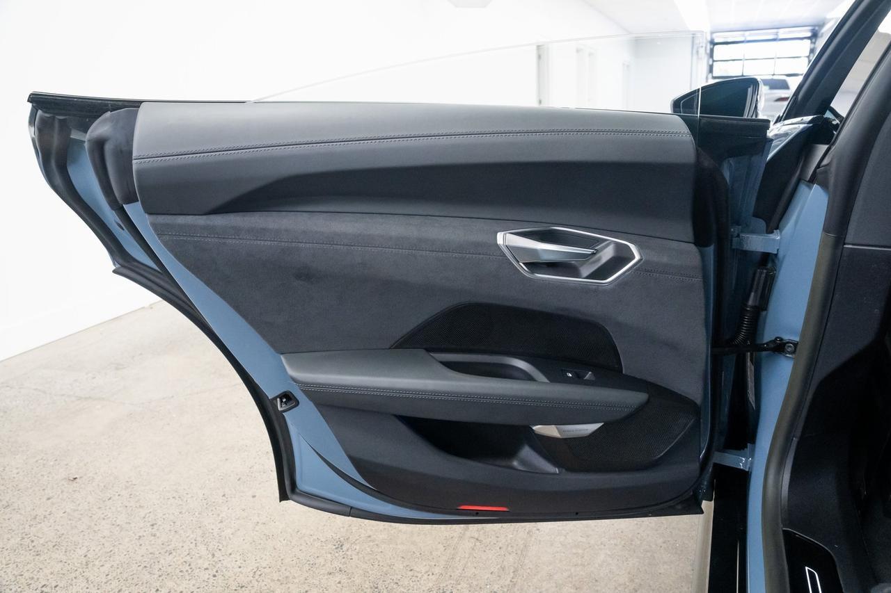 2023 Audi e-tron GT Prestige 1 Owner Vented Seats Executive Package Portland OR