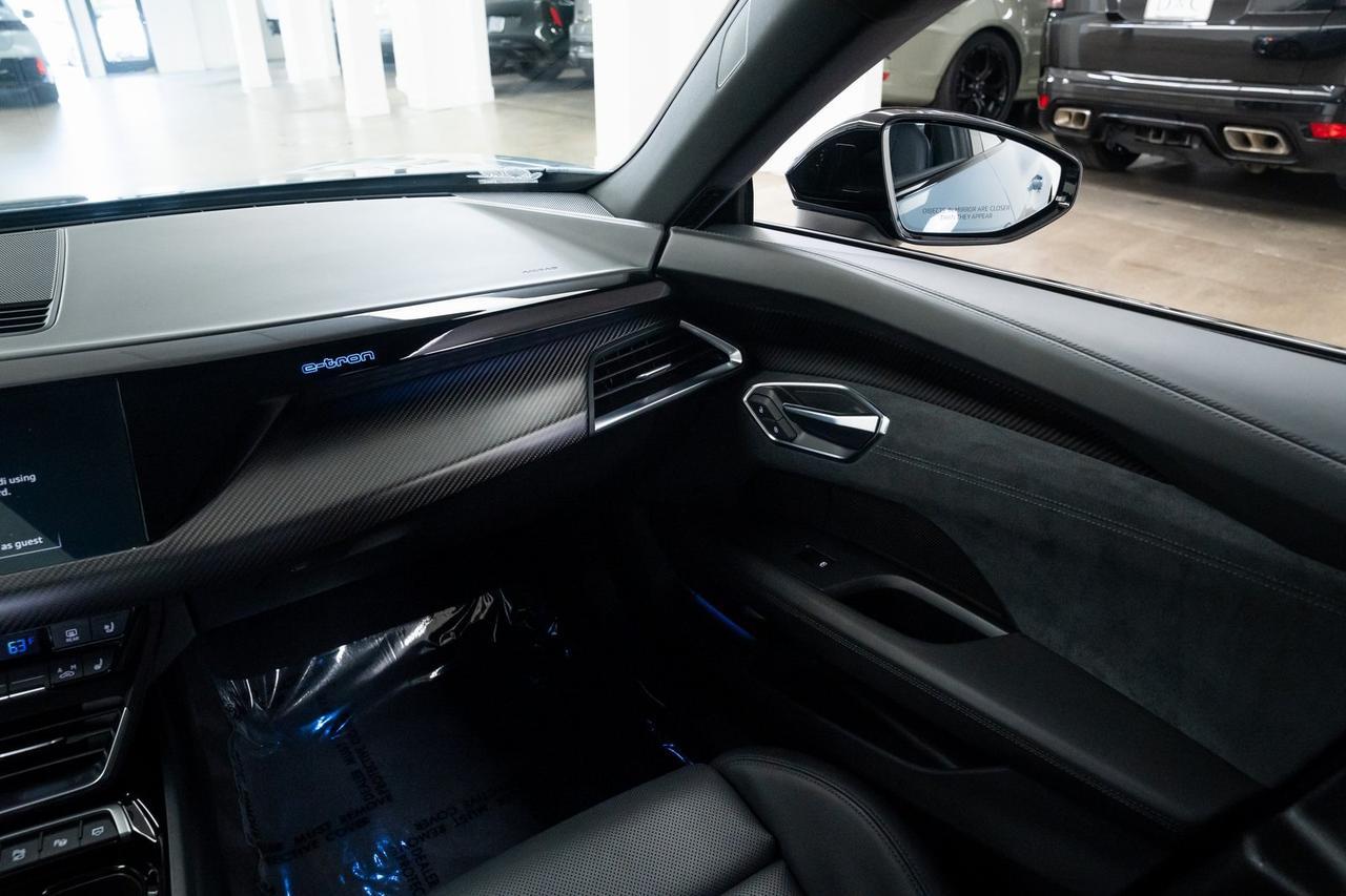 2023 Audi e-tron GT Prestige 1 Owner Vented Seats Executive Package Portland OR