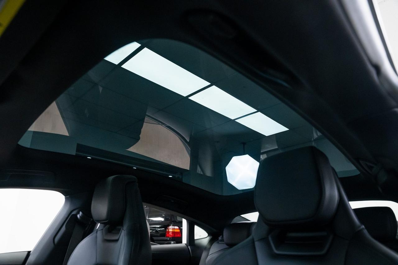 2023 Audi e-tron GT Prestige 1 Owner Vented Seats Executive Package Portland OR
