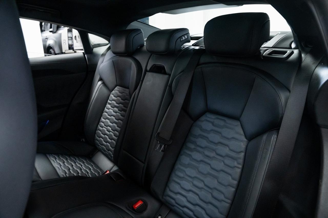 2023 Audi e-tron GT Prestige 1 Owner Vented Seats Executive Package Portland OR