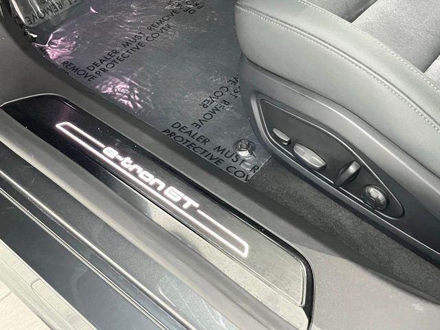 2023 Audi e-tron GT Prestige Carrollton TX