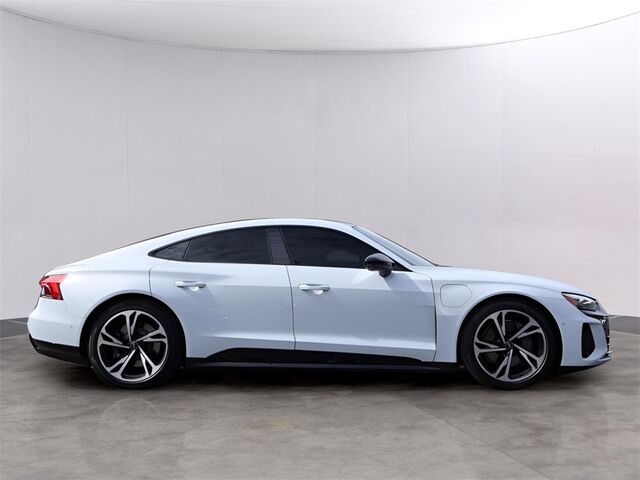 2023 Audi e-tron GT Prestige Oshkosh WI 2023 Audi e-tron GT Prestige Oshkosh WI