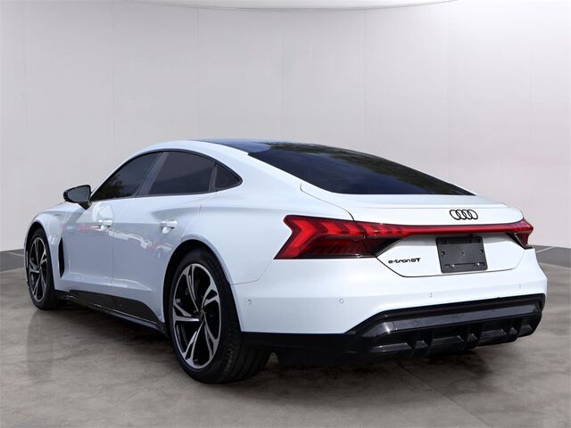 2023 Audi e-tron GT Prestige Oshkosh WI 2023 Audi e-tron GT Prestige Oshkosh WI