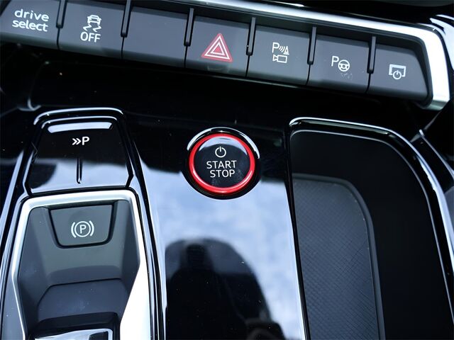 2023 Audi e-tron GT Prestige Oshkosh WI 2023 Audi e-tron GT Prestige Oshkosh WI