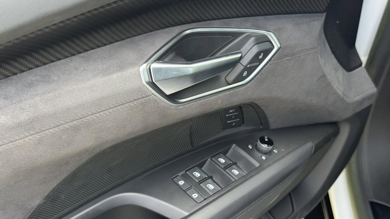 2023 Audi e-tron GT Prestige