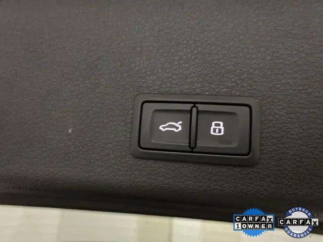 2023 Audi e-tron Premium Plus photo 4