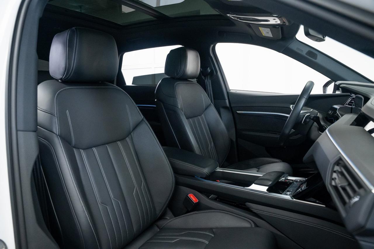 2023 Audi e-tron S Premium Plus 1 Owner Vented Seats Portland OR