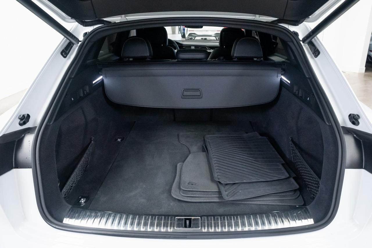 2023 Audi e-tron S Premium Plus 1 Owner Vented Seats Portland OR