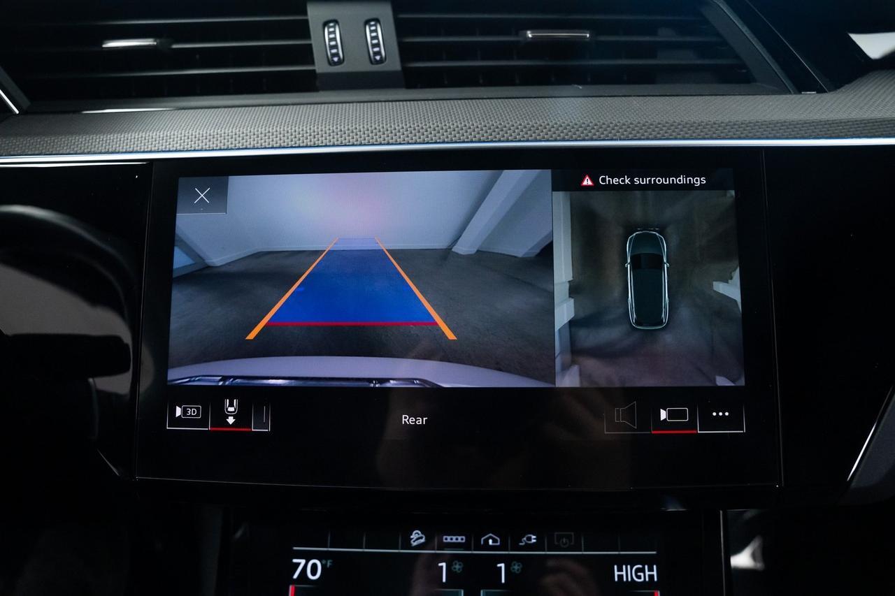 2023 Audi e-tron S Premium Plus 1 Owner Vented Seats Portland OR