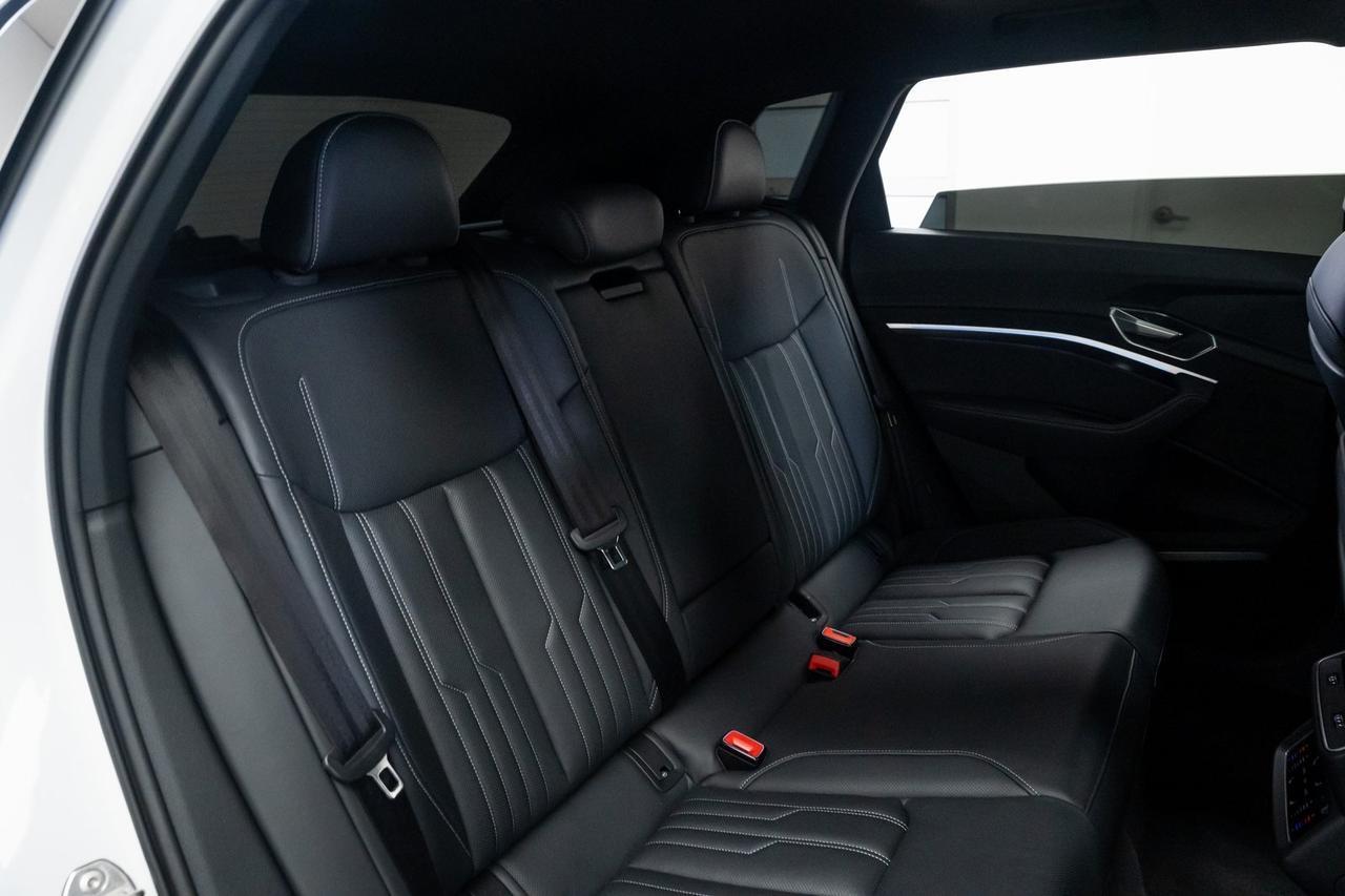 2023 Audi e-tron S Premium Plus 1 Owner Vented Seats Portland OR
