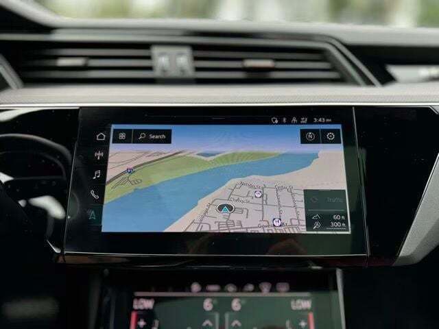 2023 Audi e-tron S Prestige Orange MA