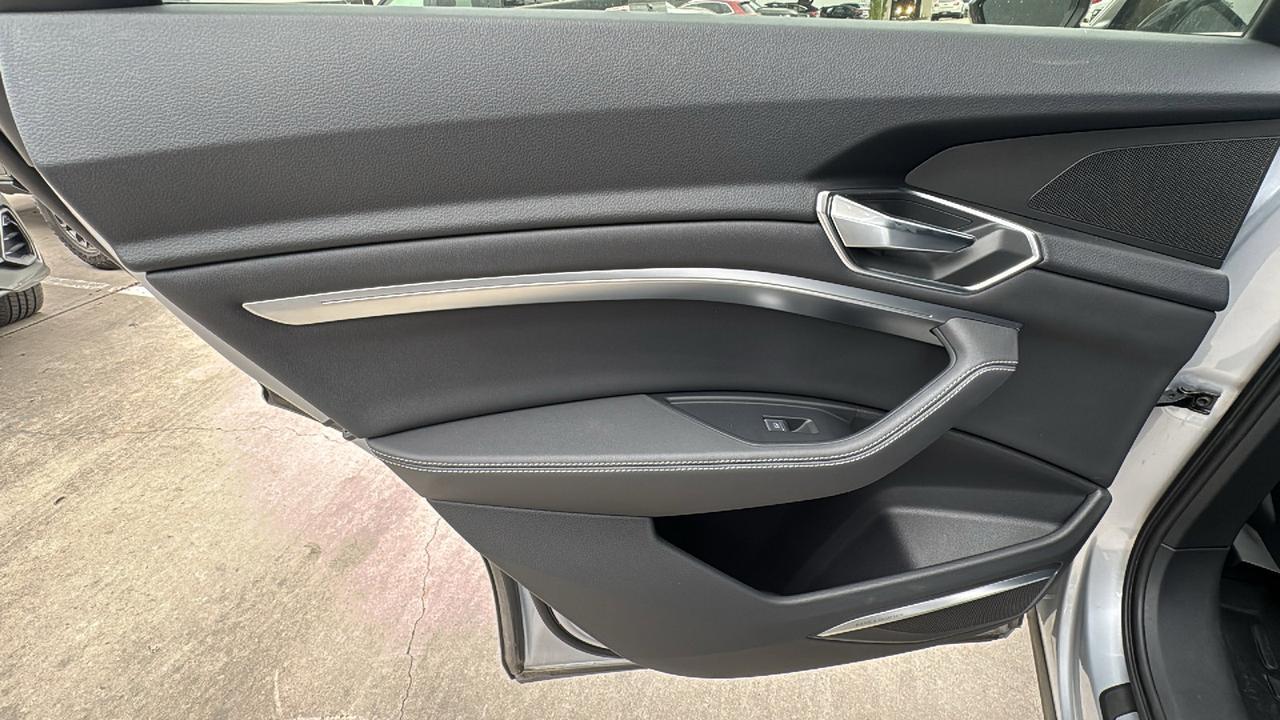 2023 Audi e-tron Sportback S line Premium Plus  Selma TX