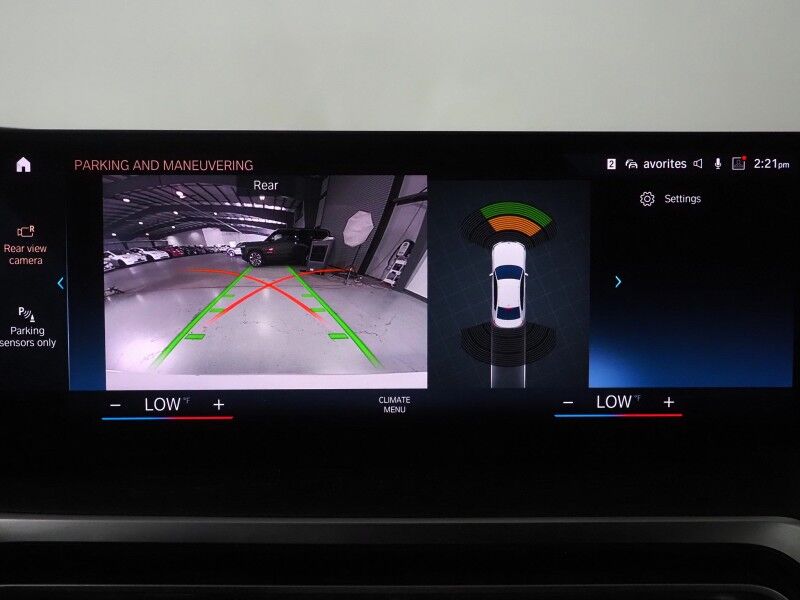 2023 BMW 3 Series 330e Plug-In Hybrid *NAVIGATION, CURVED DISPLAY, SAFETY ALERTS, BACKUP-CAMERA, COLOR TOUCHSCREEN, MOONROOF, COMFORT ACCESS, 19 INCH ALLOYS, ANDROID & APPLE Round Rock TX