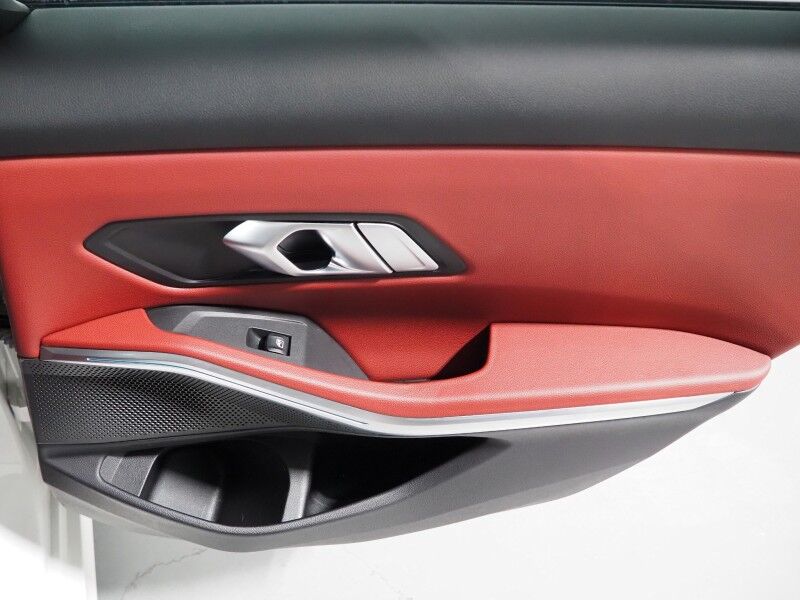 2023 BMW 3 Series 330e Plug-In Hybrid *NAVIGATION, CURVED DISPLAY, SAFETY ALERTS, BACKUP-CAMERA, COLOR TOUCHSCREEN, MOONROOF, COMFORT ACCESS, 19 INCH ALLOYS, ANDROID & APPLE Round Rock TX