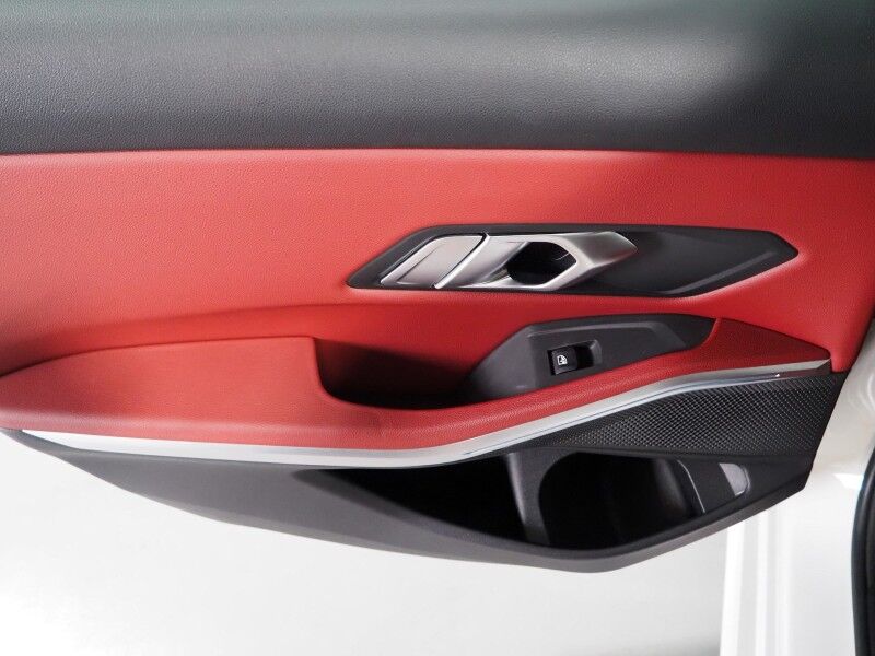 2023 BMW 3 Series 330e Plug-In Hybrid *NAVIGATION, CURVED DISPLAY, SAFETY ALERTS, BACKUP-CAMERA, COLOR TOUCHSCREEN, MOONROOF, COMFORT ACCESS, 19 INCH ALLOYS, ANDROID & APPLE Round Rock TX