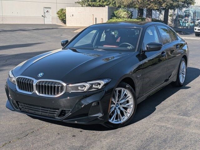2023 BMW 3 Series 330e