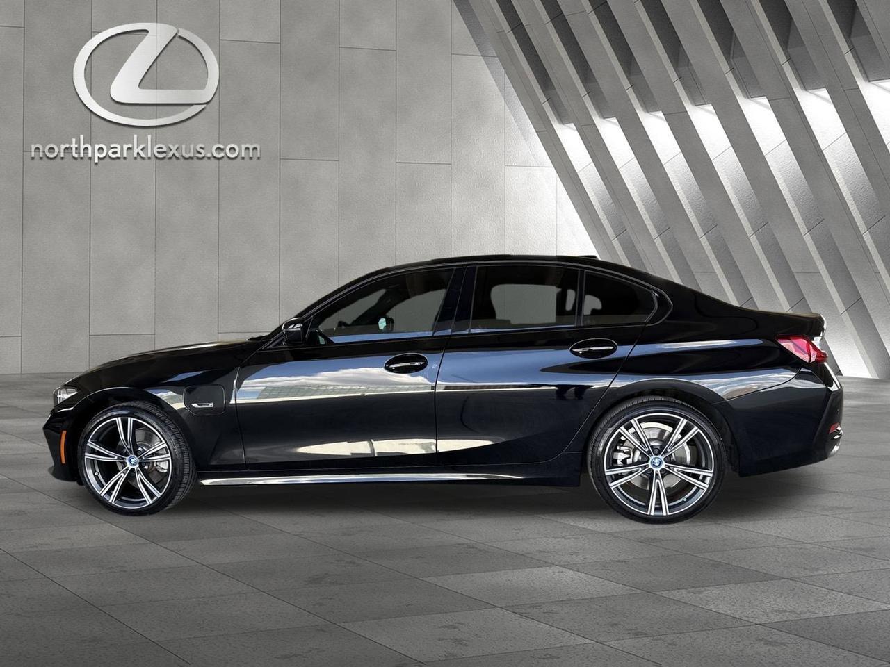2023 BMW 3 Series 330e