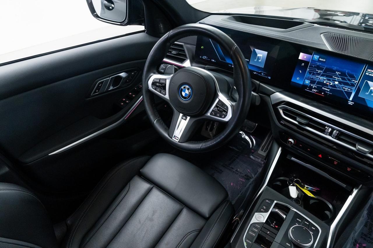 2023 BMW 3 Series 330e xDrive Heated Seats Harman/ Kardon Audio Panoramic Moonro Portland OR