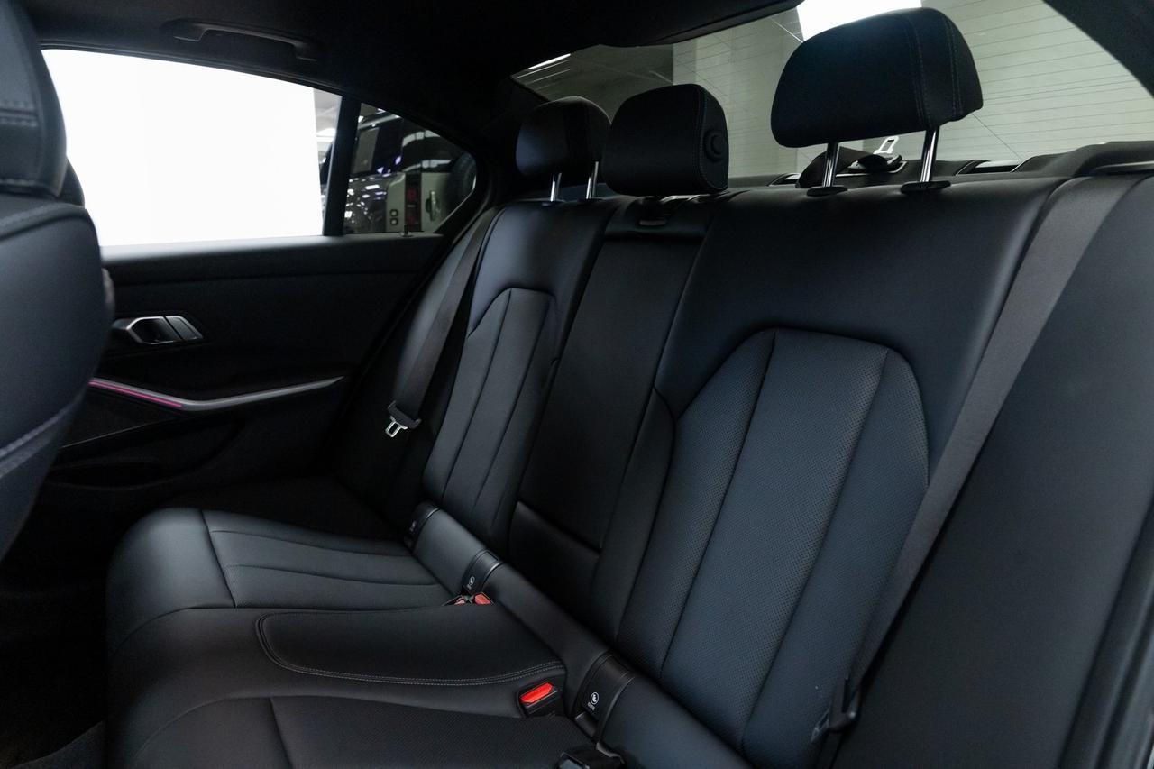 2023 BMW 3 Series 330e xDrive Heated Seats Harman/ Kardon Audio Panoramic Moonro Portland OR