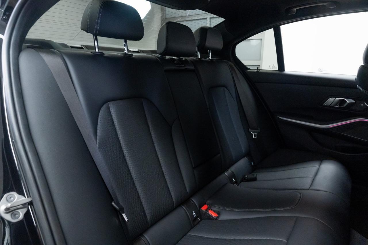 2023 BMW 3 Series 330e xDrive Heated Seats Harman/ Kardon Audio Panoramic Moonro Portland OR