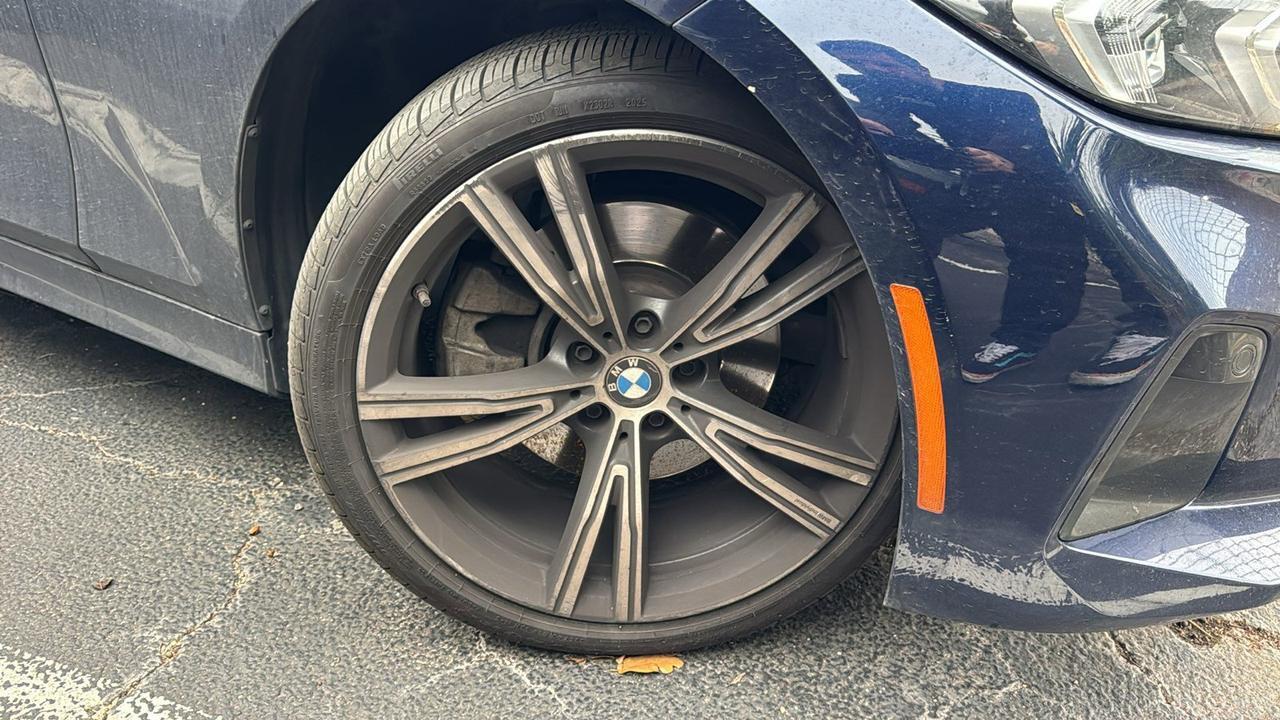 2023 BMW 3 Series 330i