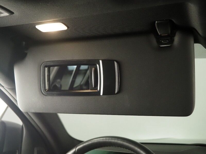 2023 BMW 3 Series 330i Sedan *NAVIGATION, CURVED DISPLAY, SAFETY ALERTS, 360 VIEW CAMERAS, COLOR TOUCHSCREEN, MOONROOF, HEATED SEATS/STEERING, COMFORT ACCESS, REMOTE START, 19 INCH WHEELS, WIRELESS CHARGING, ANDROID & APPLE Round Rock TX