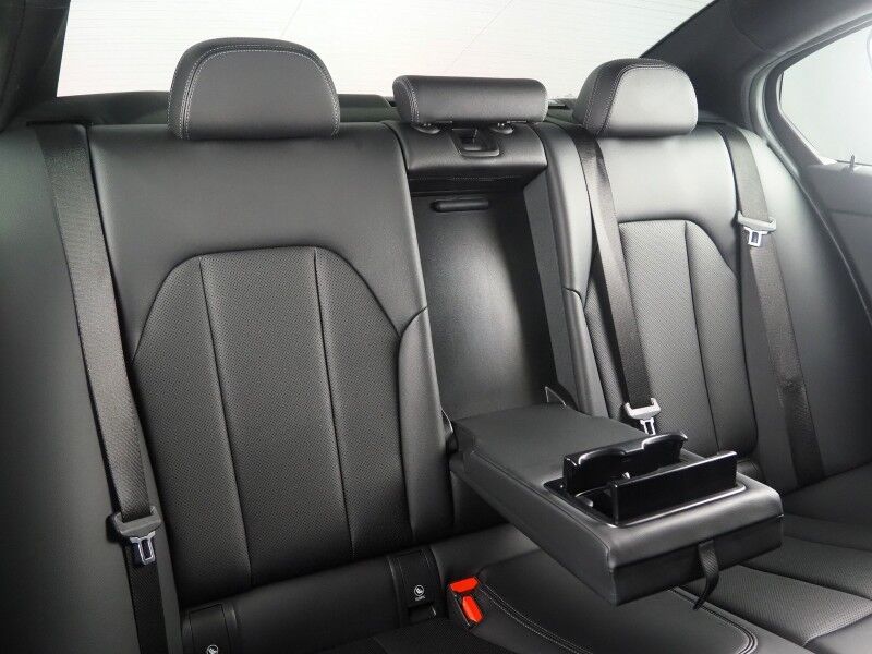 2023 BMW 3 Series 330i Sedan *NAVIGATION, CURVED DISPLAY, SAFETY ALERTS, BACKUP-CAMERA, COLOR TOUCHSCREEN, MOONROOF, HEATED SEATS, COMFORT ACCESS, 19 INCH WHEELS, ANDROID & APPLE Round Rock TX